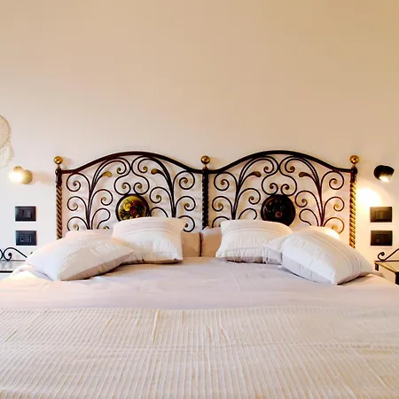 Domuseo Bed & Breakfast *